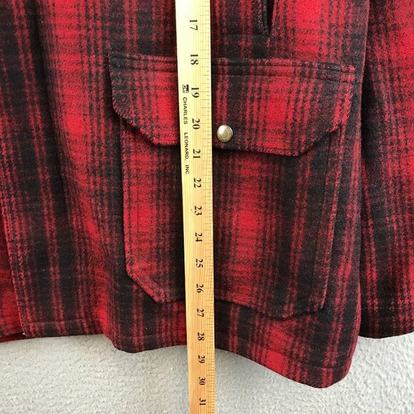 40s 50s Vintage Woolrich Coat, Red and Black Mackinaw Plaid Wool Jacket L - Picture 8 of 11